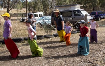 But with some coaching from the wife he keeps with the pack ... 